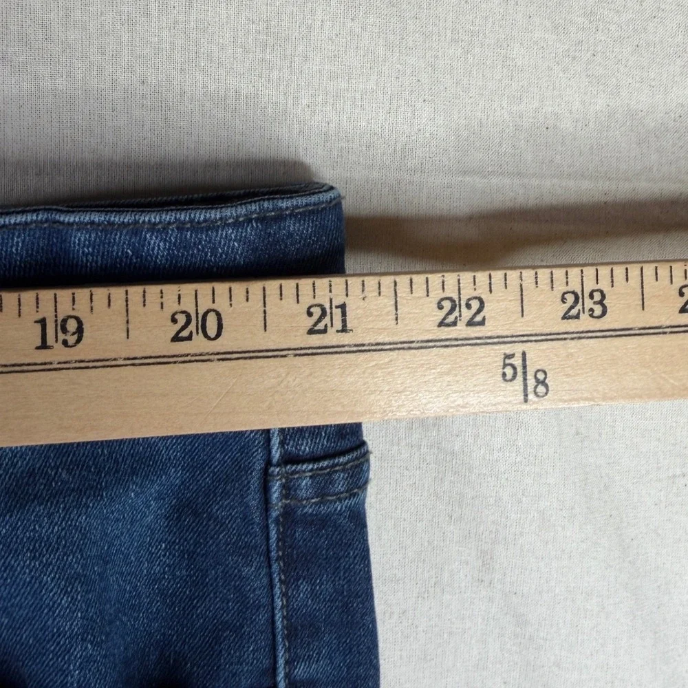 Izod Men's Straight Fit Jeans size 40X32‎ Blue